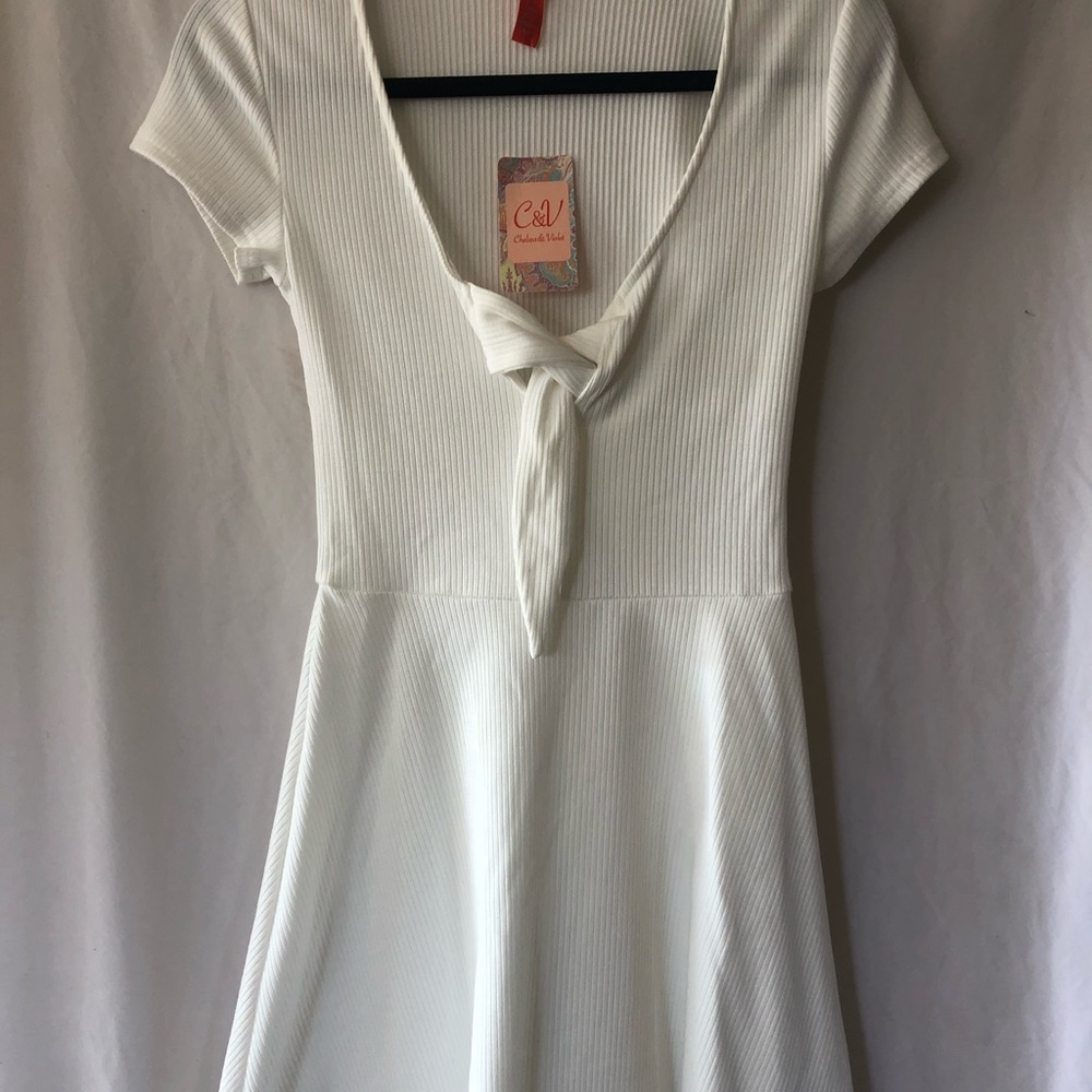 Perfect white fit & flare dress with sleeves